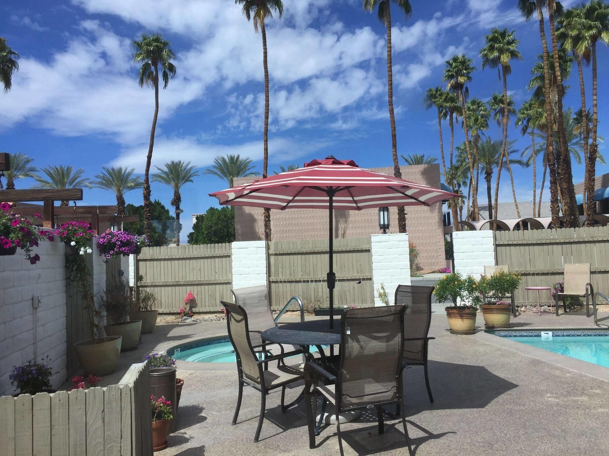 Palms Hotel Palm Desert Eksteriør billede