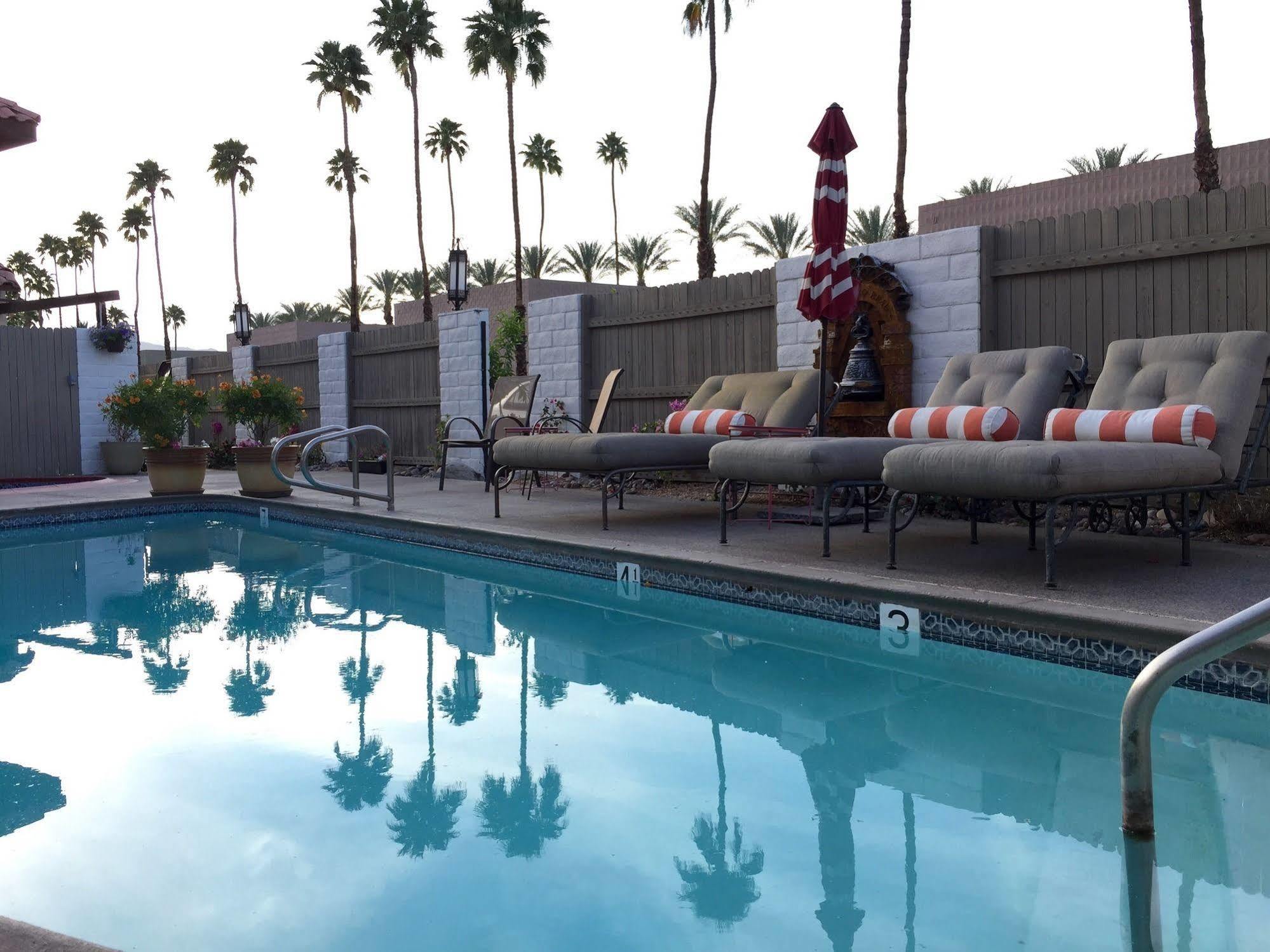 Palms Hotel Palm Desert Eksteriør billede